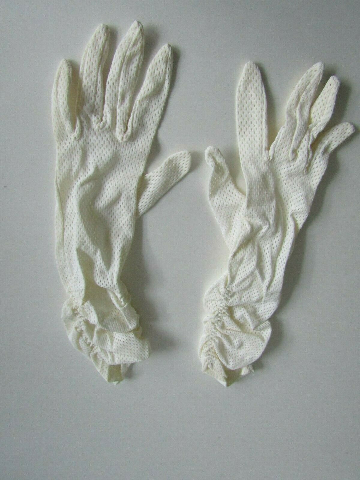 Vtg White Nylon Mesh Ladies Gloves Size 6- 7 Usa