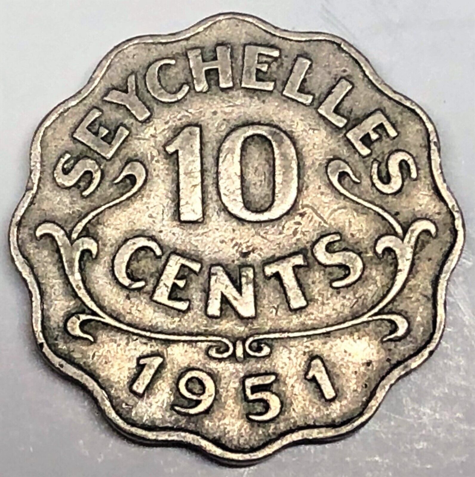 # C1929   Seychelles  Coin,     10 Cents  1951