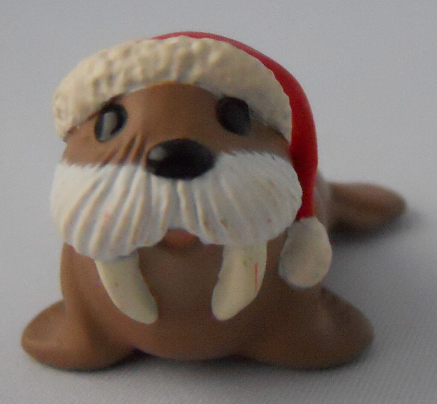 Vintage Hallmark Merry Miniatures Walrus With Santa Hat Figurine 1990